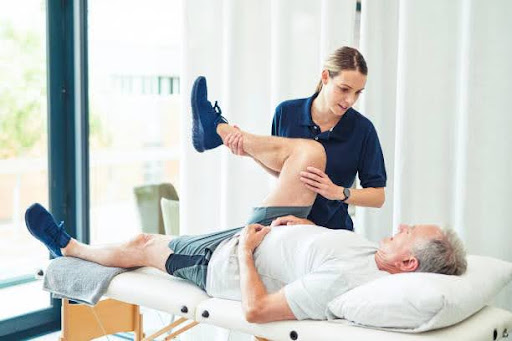 How Sports Massage Supports Faster Athletic Healing?