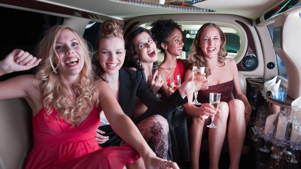 5 Best Luxury Rides for a Memorable Prom Night
