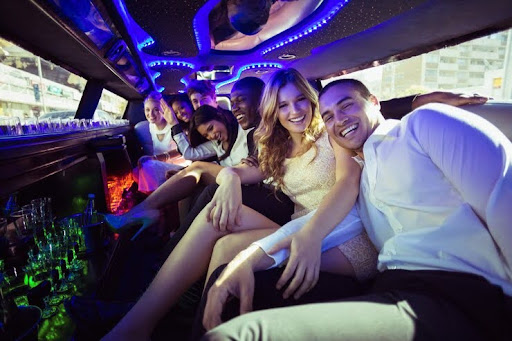 Christmas Party Bus With Music System: Party All Night
