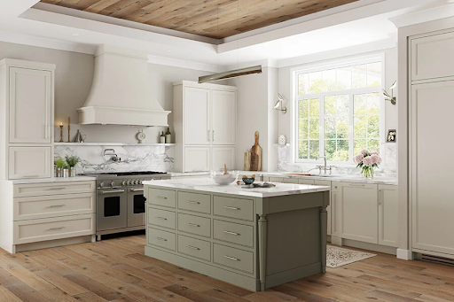 Transform Your Small Kitchen with Smart Fabuwood Kitchen Cabinetry Layouts