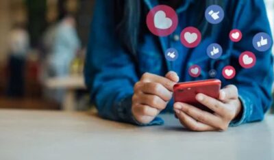 Forums Social Media Girl Problems: Why Online Communities Matter More Than Ever